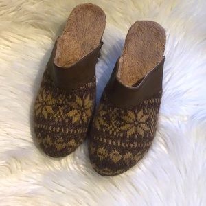 Muk Luks Mules